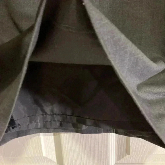 Calvin Klein Women’s Lined Mini Skirt Grey Sz. 6 (Blazer sep. listing) - Picture 6 of 7
